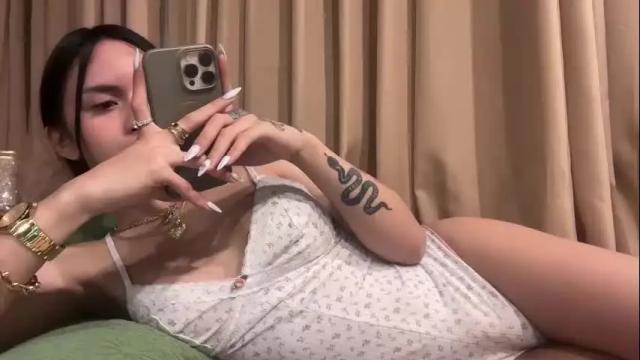 Image 11 of hugecockeightine Stream on Chaturbate on 1 month ago