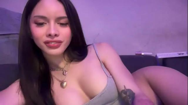 Image 2 of hugecockeightine Stream on Chaturbate on 1 month ago