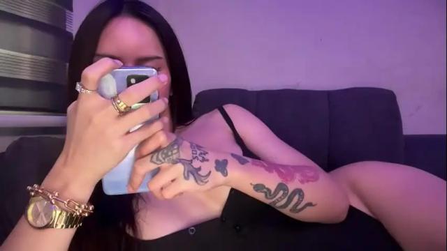 Image 2 of hugecockeightine Stream on Chaturbate on 23 days ago