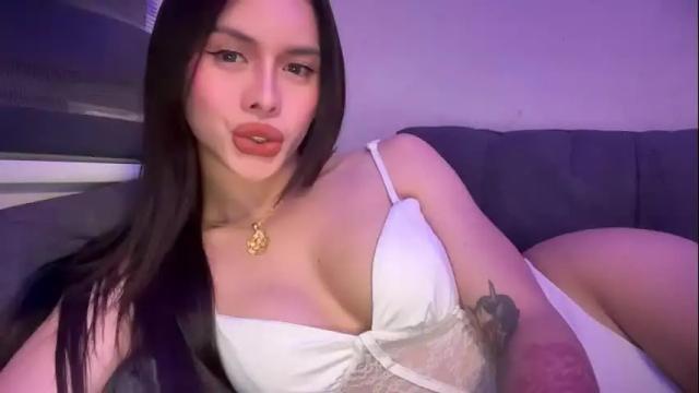 Image 4 of hugecockeightine Stream on Chaturbate on 12 days ago