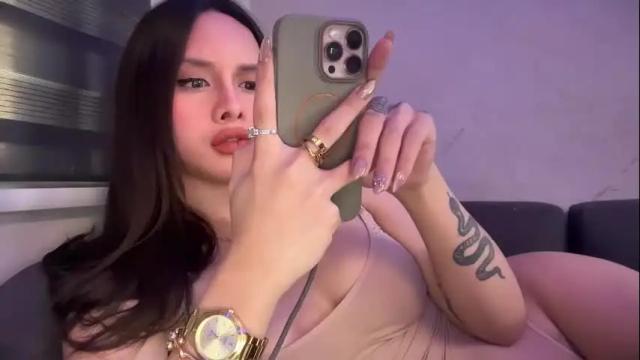 Image 4 of hugecockeightine Stream on Chaturbate on 9 days ago