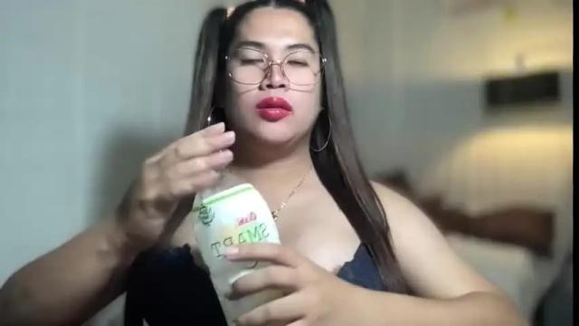 Image 7 of hugecockpaula Stream on Chaturbate on 4 months ago