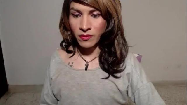 Image 3 of hugedaneska Stream on Chaturbate on 1 month ago