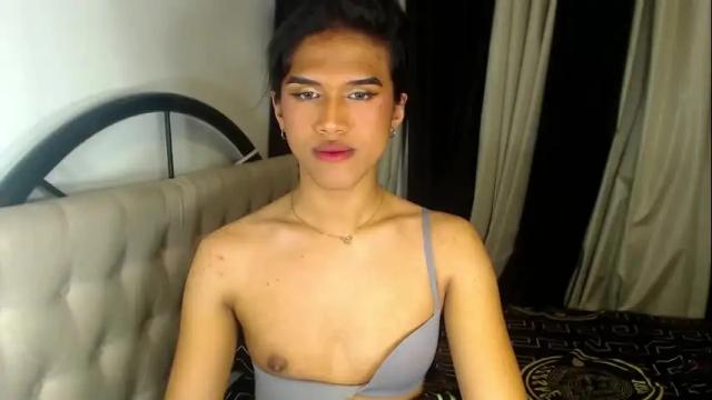 Image 8 of hugesurprisealexa18 Stream on Chaturbate on 2 months ago