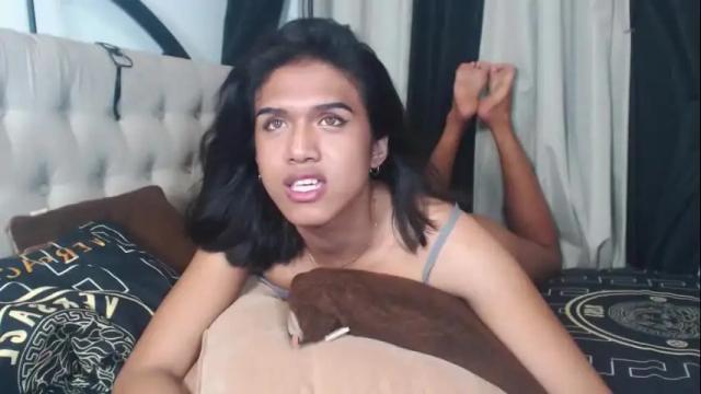 Image 8 of hugesurprisealexa18 Stream on Chaturbate on 1 month ago