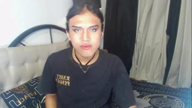 Image 8 of hugesurprisealexa18 Stream on Chaturbate on 1 month ago