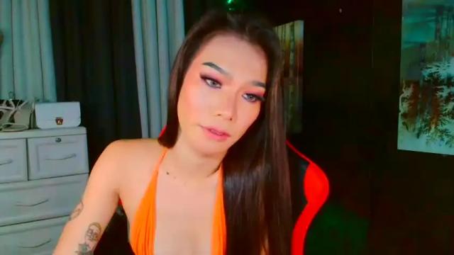 Image 10 of hugesyrilhoney Stream on Chaturbate on 18 months ago
