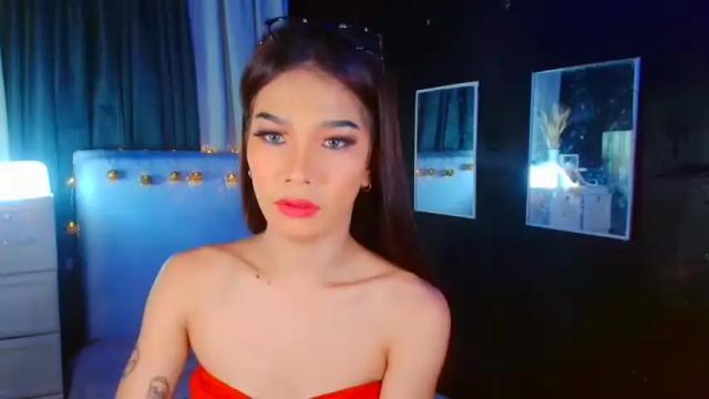 Image 7 of hugesyrilhoney Stream on Chaturbate on 14 months ago
