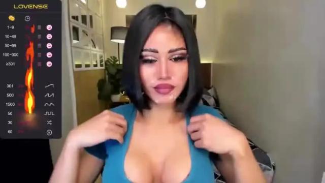 Image 12 of hugetsdollsucker Stream on Chaturbate on 16 months ago