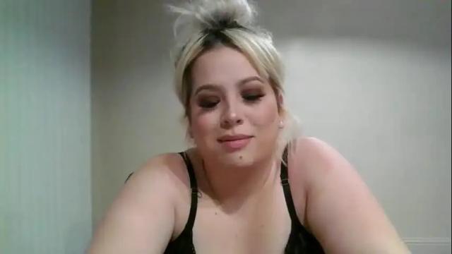 Image 7 of hunnnigirl Stream on Chaturbate on 19 months ago