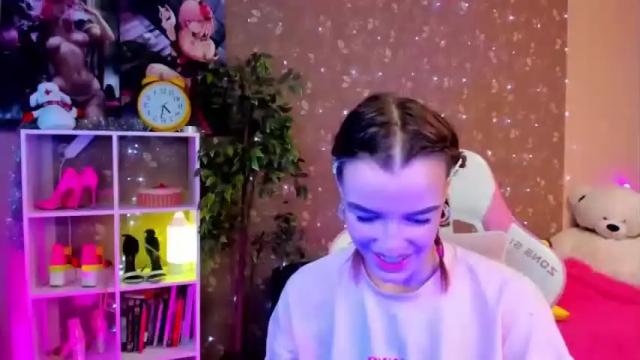 Image 4 of hurricanekatrin Stream on Chaturbate on 13 months ago