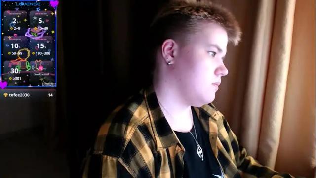 Image 7 of husk_ryan Stream on Chaturbate on 3 months ago