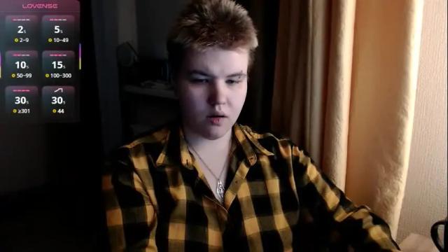 Image 4 of husk_ryan Stream on Chaturbate on 1 month ago