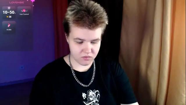 Image 6 of husk_ryan Stream on Chaturbate on 14 days ago