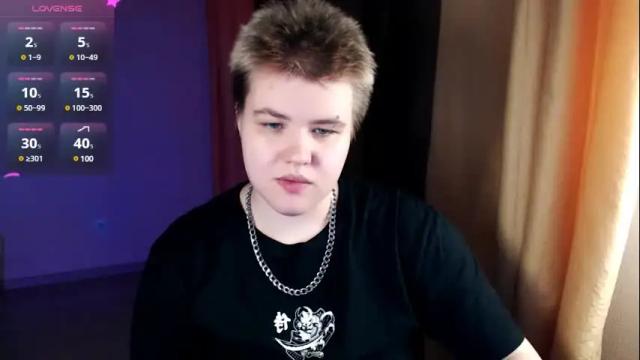 Image 3 of husk_ryan Stream on Chaturbate on 13 days ago