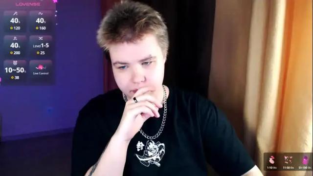 Image 8 of husk_ryan Stream on Chaturbate on 13 days ago