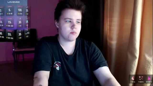Image 3 of husk_ryan Stream on Chaturbate on 15 hours ago