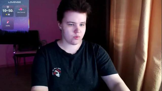 Image 4 of husk_ryan Stream on Chaturbate on 15 hours ago