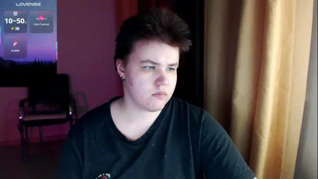 Image 3 of husk_ryan Stream on Chaturbate on 1 month ago