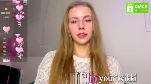 Image 2 of hustleebabyy_vikki Stream on Chaturbate on 13 months ago