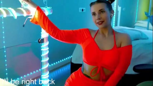 Image 7 of hustleebabyy_vikki Stream on Chaturbate on 1 month ago