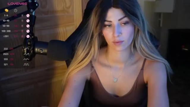 Thumbnail 3, hwes_accounting's Stream at Chaturbate, 18 months ago
