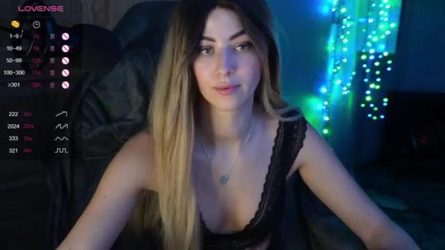 Image 8 of hwes_accounting Stream on Chaturbate on 22 months ago