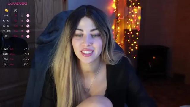 Image 6 of hwes_accounting Stream on Chaturbate on 21 months ago