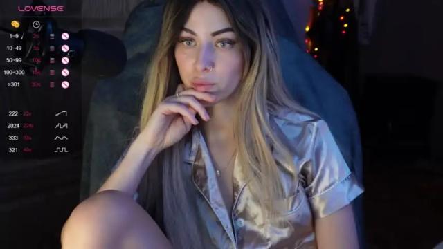 Image 11 of hwes_accounting Stream on Chaturbate on 21 months ago