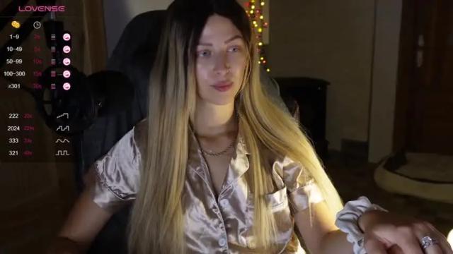 Image 8 of hwes_accounting Stream on Chaturbate on 15 months ago