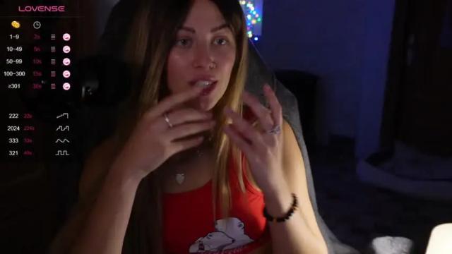 Image 6 of hwes_accounting Stream on Chaturbate on 19 months ago