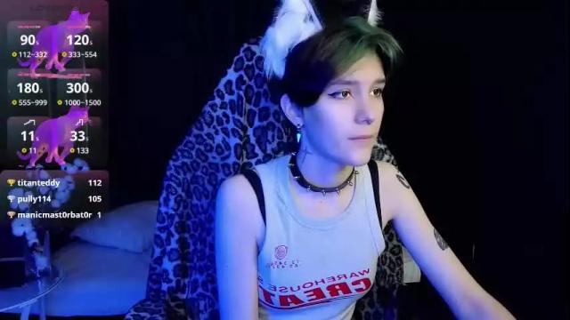 Image 3 of hyeon_jin Stream on Chaturbate on 1 month ago
