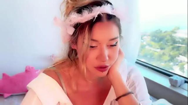 Thumbnail 1, hypnotic_kitty's Stream at Chaturbate, 4 months ago