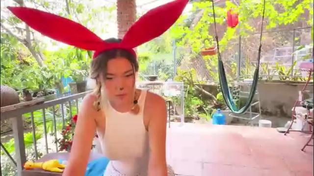 Image 4 of hypnotic_kitty Stream on Chaturbate on 13 hours ago