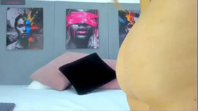 Image 2 of i_am_dolls Stream on Chaturbate on 2 months ago