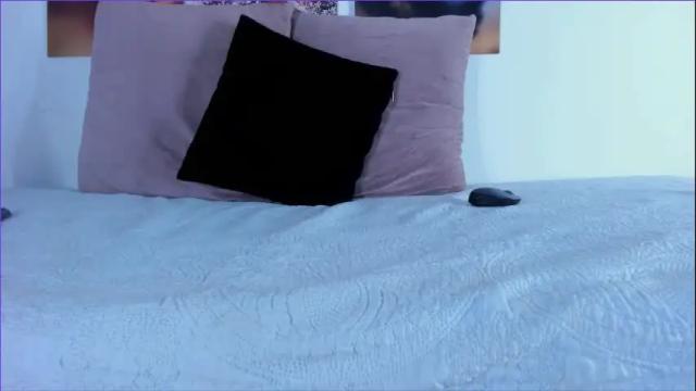 Image 8 of i_am_dolls Stream on Chaturbate on 1 month ago