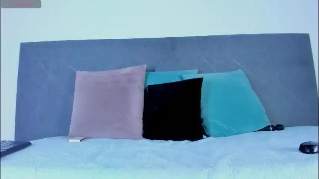 Image 2 of i_am_dolls Stream on Chaturbate on 28 days ago