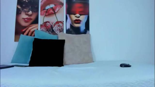 Image 3 of i_am_dolls Stream on Chaturbate on 2 days ago