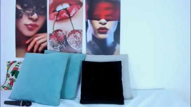 Image 3 of i_am_dolls Stream on Chaturbate on 1 month ago