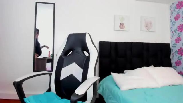 Image 4 of i_am_kenyaa Stream on Chaturbate on 24 months ago