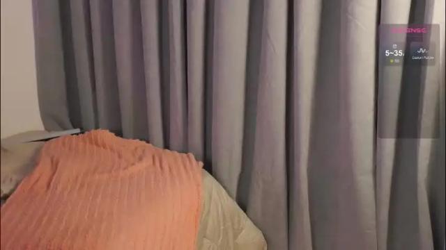 Image 12 of i_amlilithx Stream on Chaturbate on 3 months ago