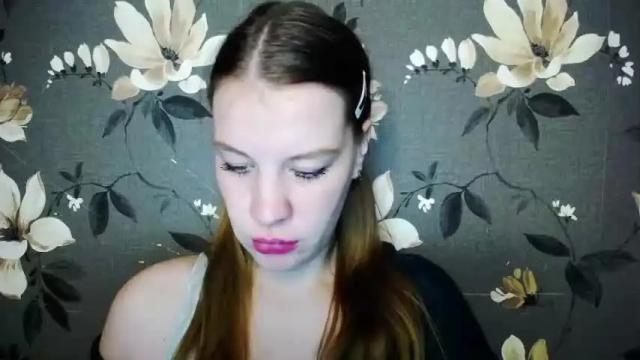 Image 10 of i_arwen_i Stream on Chaturbate on 23 months ago