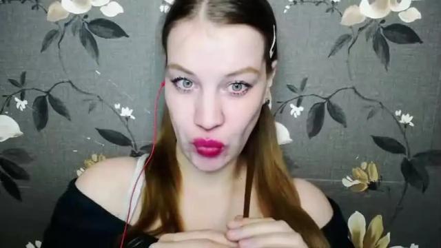 Image 12 of i_arwen_i Stream on Chaturbate on 23 months ago
