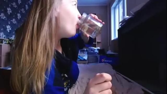 Image 3 of i_arwen_i Stream on Chaturbate on 17 months ago