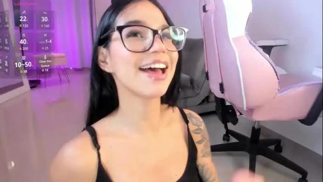 Image 8 of i_babbyyy Stream on Chaturbate on 1 month ago