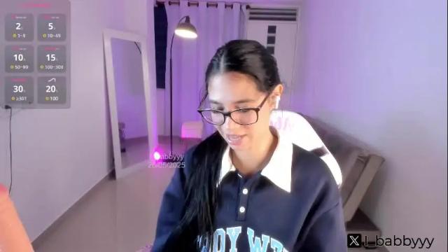 Image 2 of i_babbyyy Stream on Chaturbate on 23 days ago