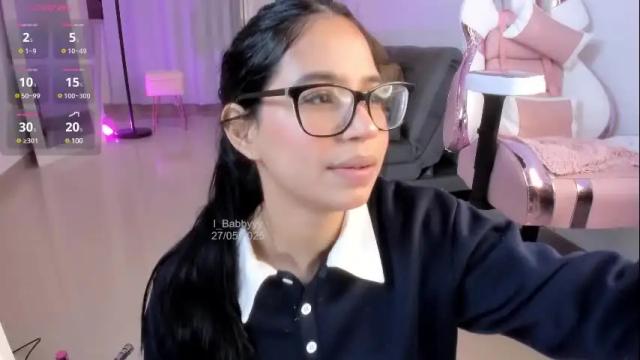 Image 7 of i_babbyyy Stream on Chaturbate on 23 days ago
