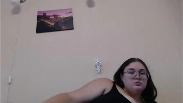 Image 7 of i_fucked_u_yesterday Stream on Chaturbate on 24 days ago