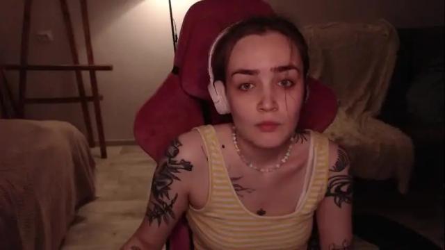 Image 10 of i_love_icecream Stream on Chaturbate on 1 month ago