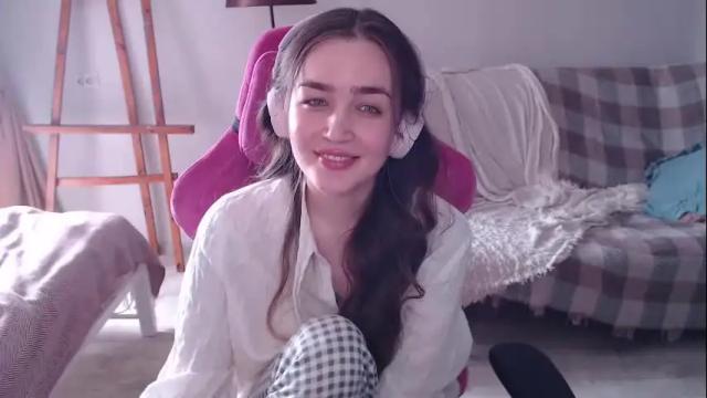 Image 8 of i_love_icecream Stream on Chaturbate on 23 days ago